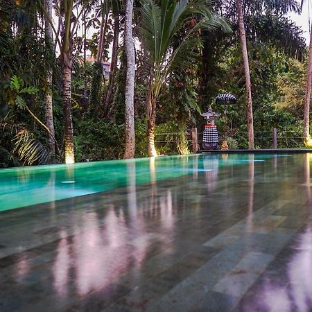 Six Cubes Ubud Hotel Bagian luar foto