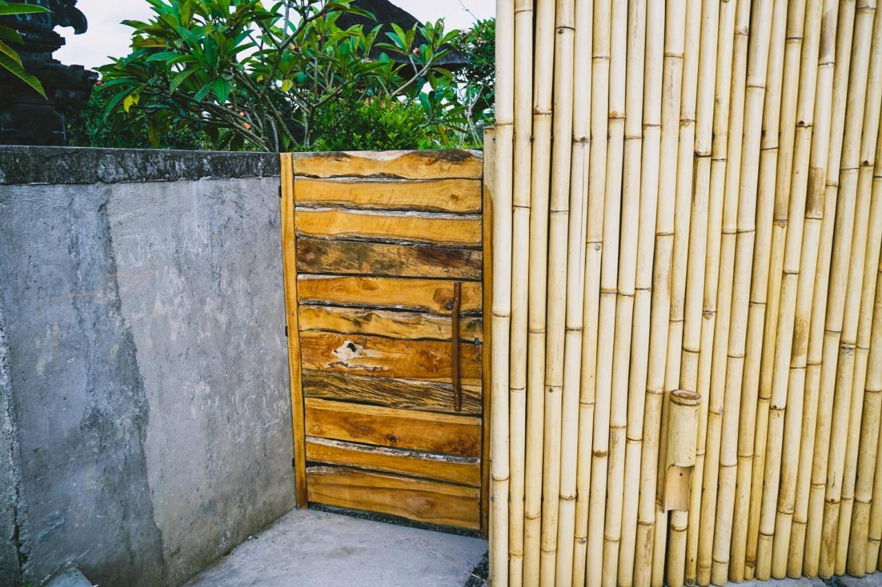 Six Cubes Ubud Hotel Bagian luar foto